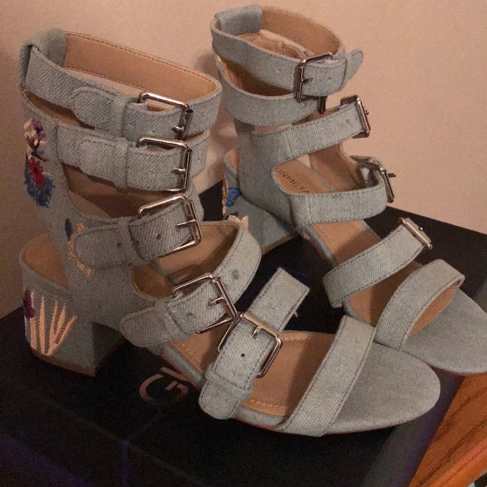 Denim Sandals with Flower Embroidery Detail